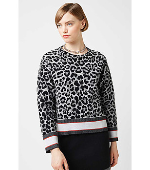 Ефектен дамски пуловер с леопардови шарки в черно и сиво Sarah снимка