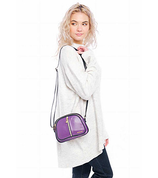 Малка дамска кожена чанта в лилаво и черно Bianca снимка