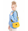 Жълта дамска чанта със златисти капси Sita-0 снимка