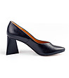 Черни кожени дамски обувки с ефектен ток Linela-1 снимка
