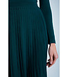 Тъмнозелена плисирана пола-3 снимка