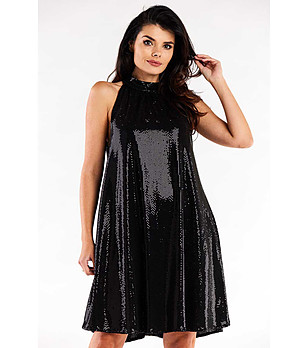 Ефектна черна рокля с лъскав ефект Monica снимка