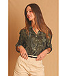 Дамска блуза в цвят каки с комбиниран принт-2 снимка