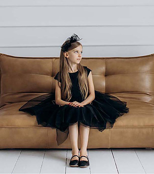 Черна детска рокля с тюл Noemi снимка