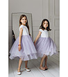 Детска рокля в бяло и лилаво с тюл Noemi-3 снимка