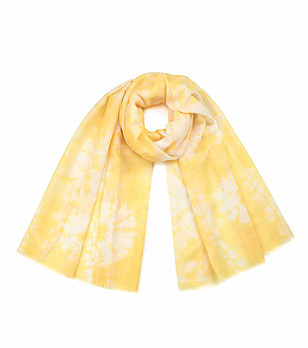 Жълт дамски шал с принт Alda снимка