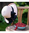 Дамска шапка в цвят пудра с черна лента Patrycia-3 снимка