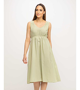 Светлозелена рокля без ръкави Anatola снимка