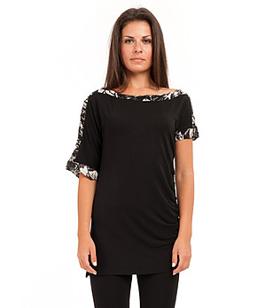 Черна дамска блуза с асиметрични ръкави Alseia снимка