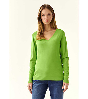 Дамски пуловер в зелено Tessa снимка