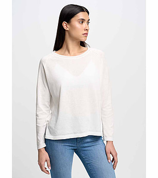 Дамски бял пуловер от фино плетиво Airin снимка