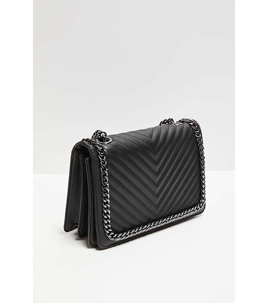 Черна дамска чанта с декорация с верижка Cloris снимка