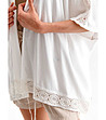 Лека дамска лятна жилетка в цвят екрю с бродирана декорация-2 снимка