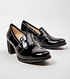 Дамски кожени обувки в черно на ток Alvara-1 снимка