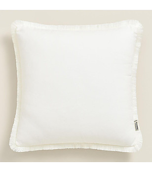 Калъфка за възглавница с ресни в пречупено бяло Boca Chica 40x40 см снимка