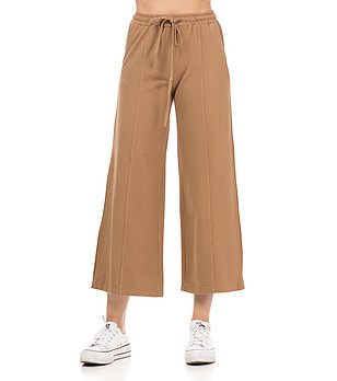 Дамски памучен панталон в цвят камел Thea снимка