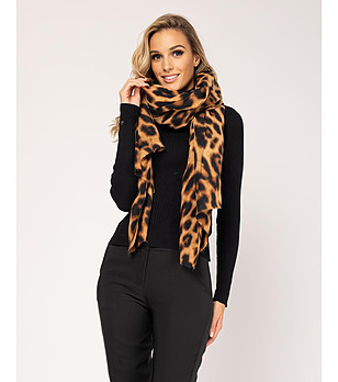 Дамски шал с леопардов принт в цвят камел и кафяво Liora снимка