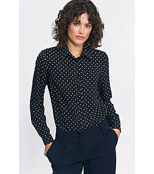 Дамска риза в черен цвят с контрастен принт Rona снимка