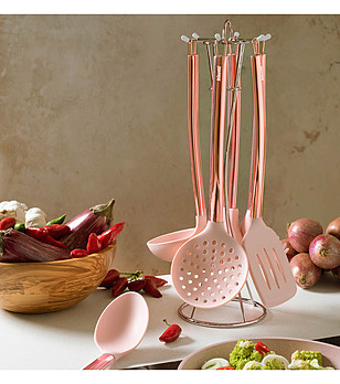 Комплект силиконови прибори в розово с поставка Stone Rose снимка