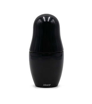 Черна лакирана мелничка за подправки с дизайн Matryoshka 17 см снимка