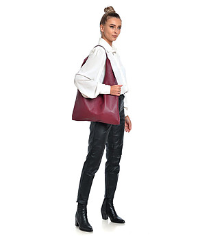 Дамска кожена чанта в бордо Ivena снимка