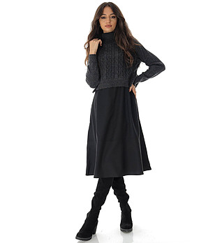 Черна рокля с мек пуловер в цвят графит Gisele снимка