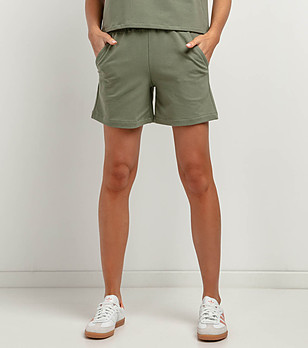 Зелени дамски къси панталонки Ameria снимка