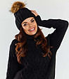 Черна дамска шапка с кафяв помпон Irra-2 снимка