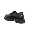 Черни дамски кожени обувки със златист детайл-2 снимка