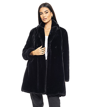 Черно пухкаво дамско палто Indiasa снимка