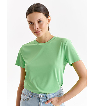 Светлозелена дамска тениска Leonie снимка