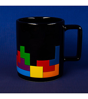 Керамична чаша с дизайн Tetris снимка