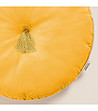 Кръгла декоративна възглавница в жълто Allure 45 см-1 снимка