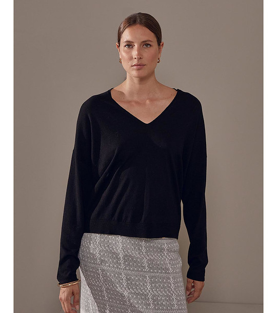 Oversize дамски пуловер в черно Nena снимка