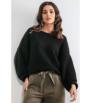 Черен дамски oversize пуловер Almeria снимка