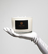Бяла ароматна свещ Oud&Bergamote 420 гр-1 снимка