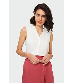 Бял топ Sidonie снимка