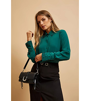 Черна дамска чанта със сребриста катарама Sofie снимка