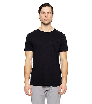 Мъжка памучна тениска в черно  снимка