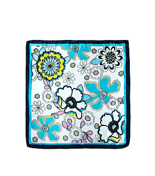 Дамски сатенен шал с флорален принт в синьо Cheer  снимка