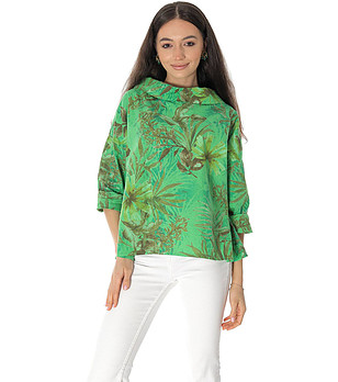Оversize памучна дамска блуза в зелено с принт Lonela снимка