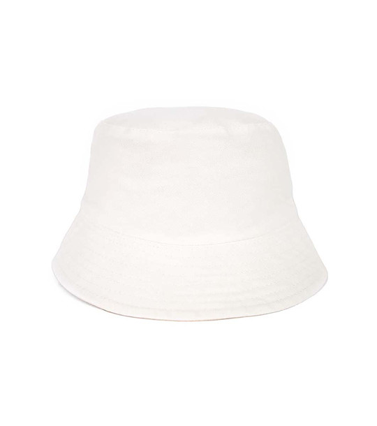 Памучна шапка в бяло Juicy снимка