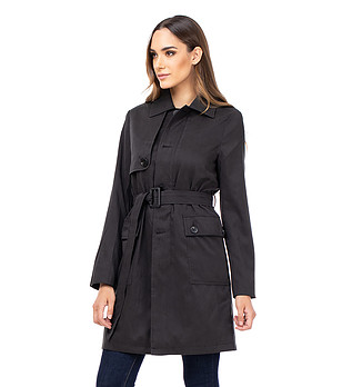 Черен дамски шлифер снимка