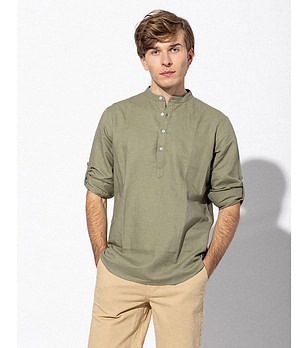 Зелена мъжка блуза от лен и памук снимка