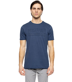 Памучна синя мъжка тениска с релефен надпис снимка