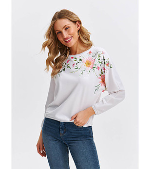 Ефектна дамска бяла блуза в флорален принт снимка