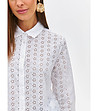 Бяла памучна дамска риза с английска дантела-2 снимка