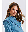 Синя дънкова дамска риза с къдрички-2 снимка