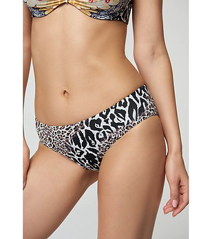 Долнище на бански с животински принт Wild Beauty снимка