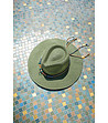 Дамска шапка в цвят маслина с периферия-4 снимка